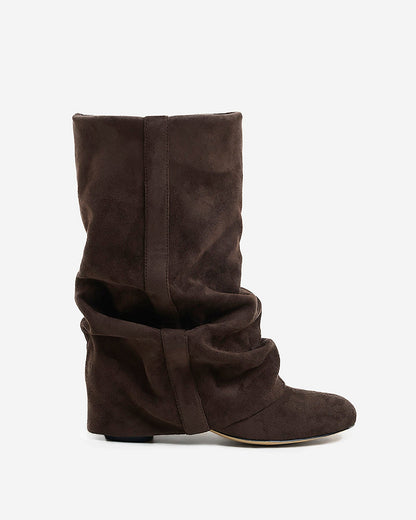 Botas Emilia Slouchy de Camurça - Chocolate Escuro