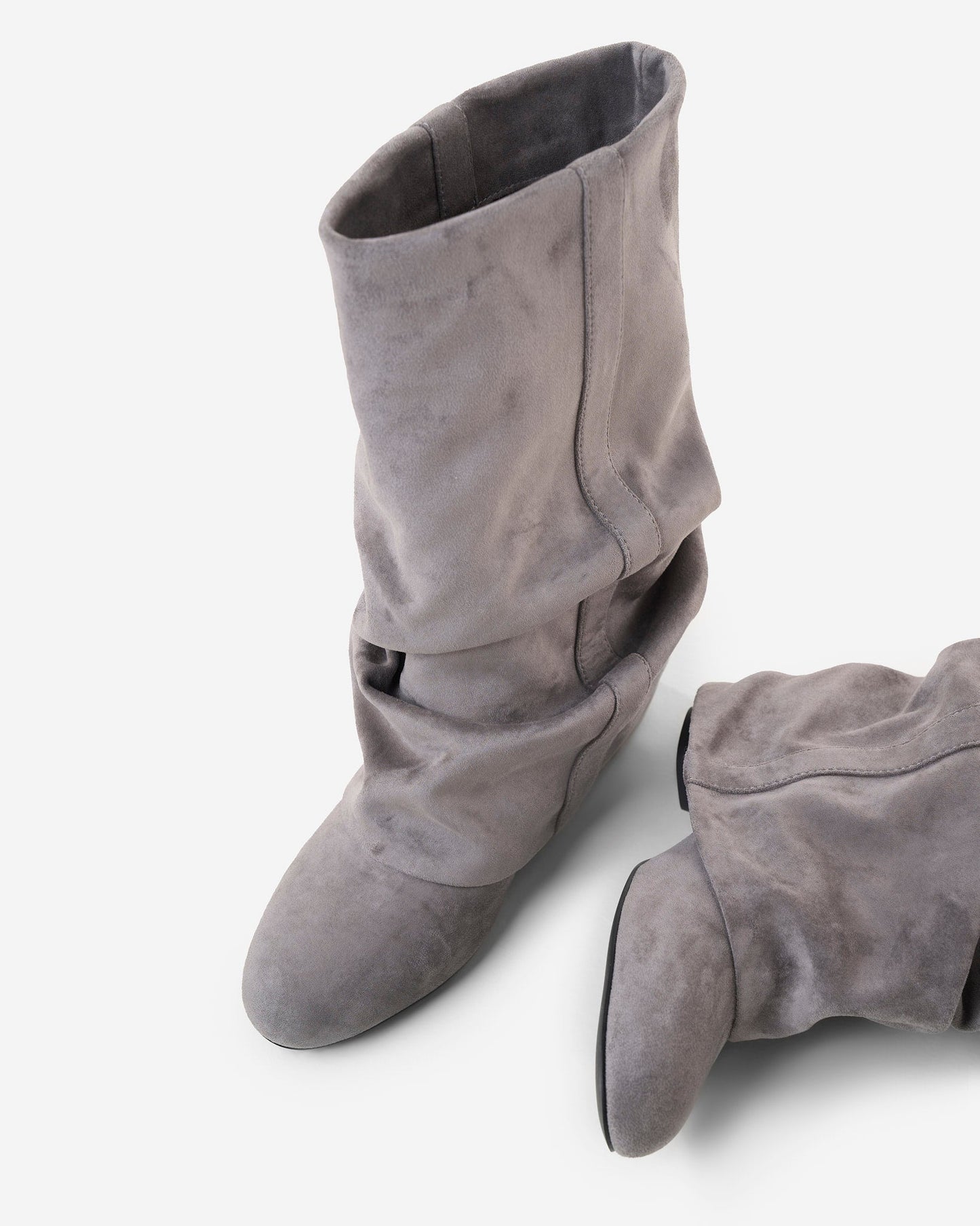 Botas Emilia Slouchy de Camurça - Cinzento