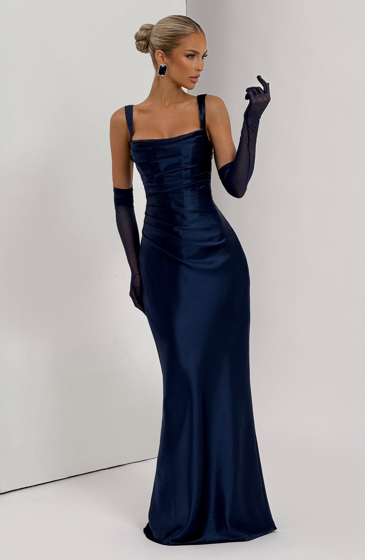 Vestido Comprido Calanthe - Azul Marinho
