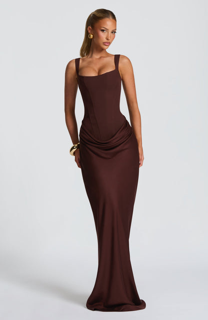 Vestido Comprido Cornelia - Castanho Ameixa